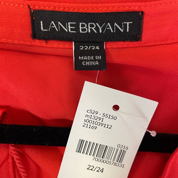 •NWT woman’s LANE BRYANT blouse - Picture 8 of 10